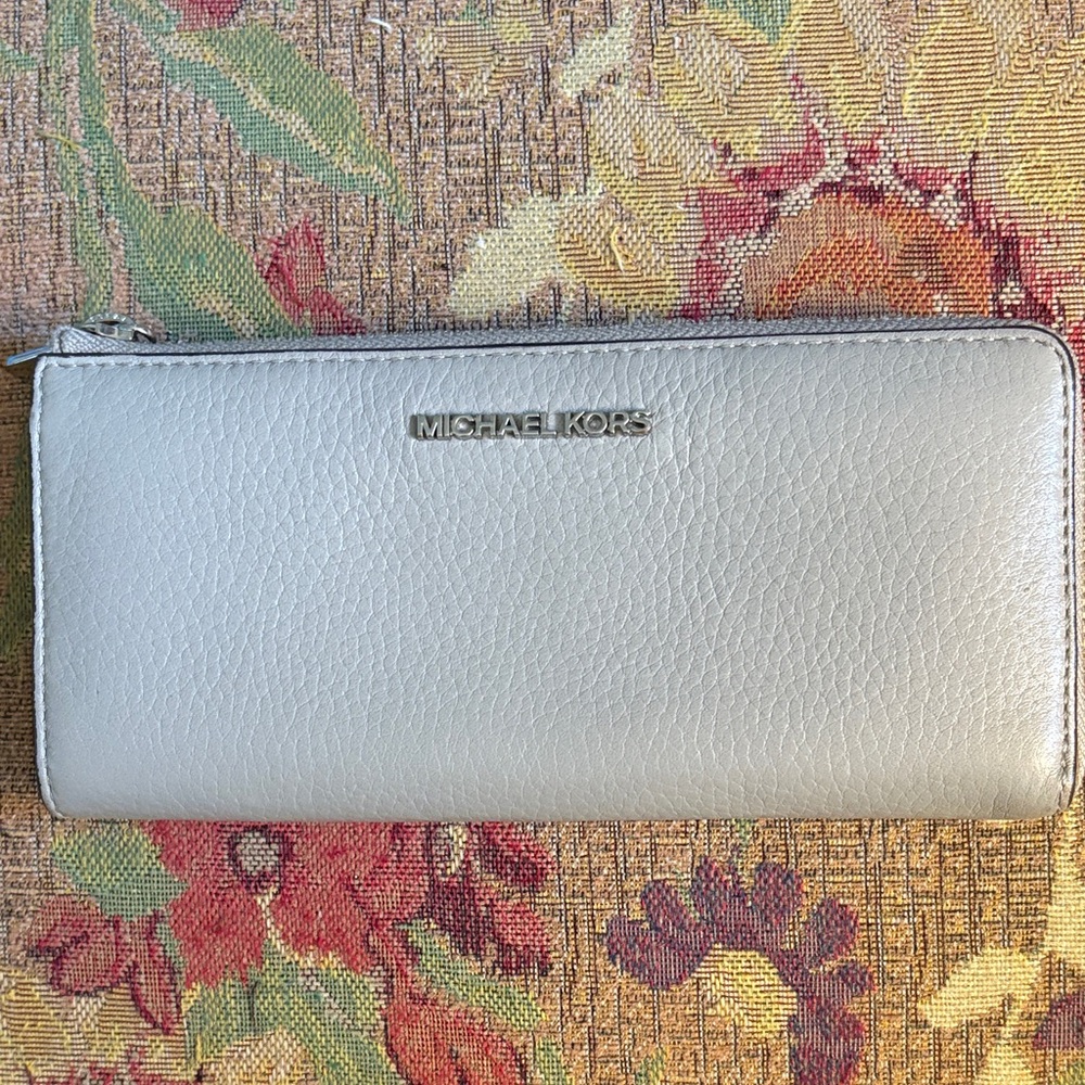 Michael Kors Leather Wallet